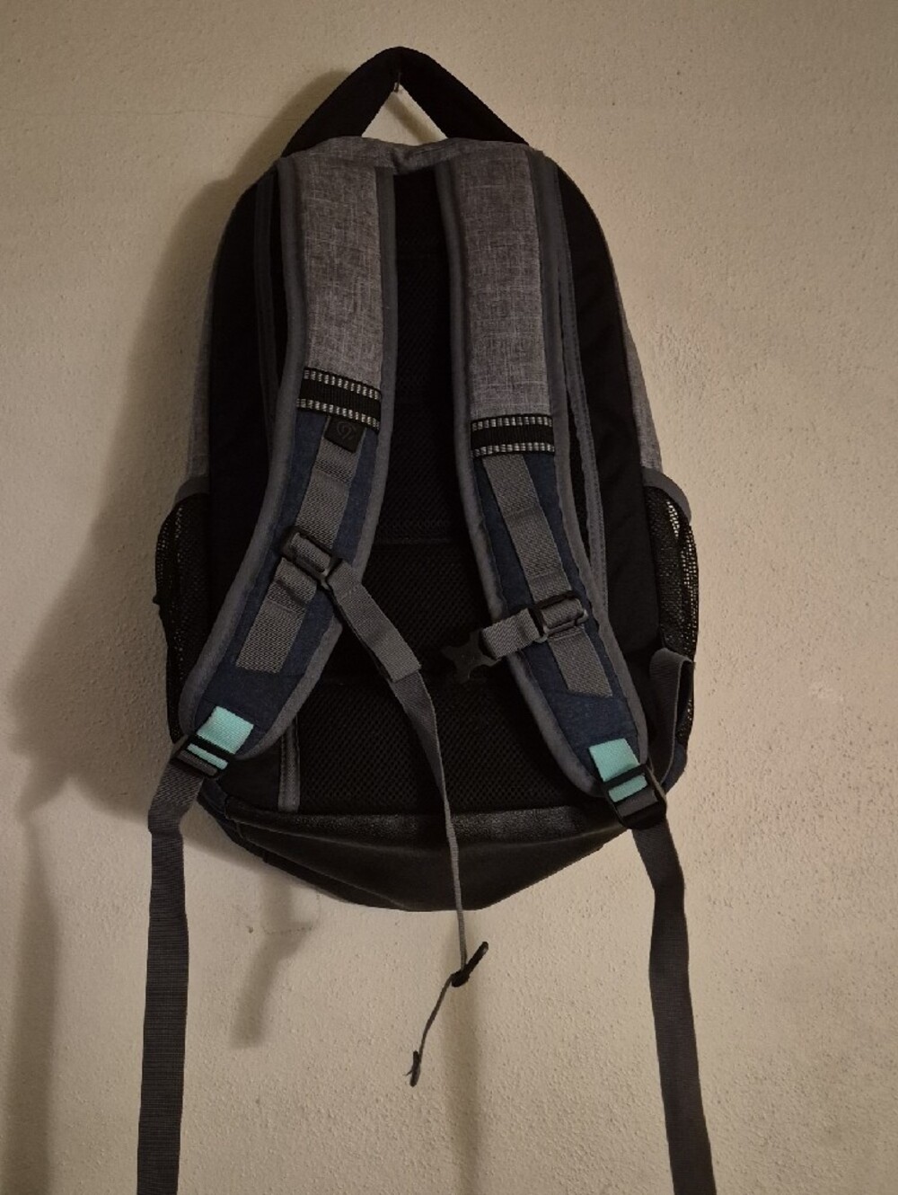 C9 Champion Double Up Cooler Backpack Gray Teal Water Resistant 19" Tech Bag - Picture 9 of 10